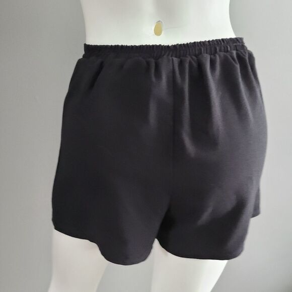 Black Shorts - Picture 8 of 8